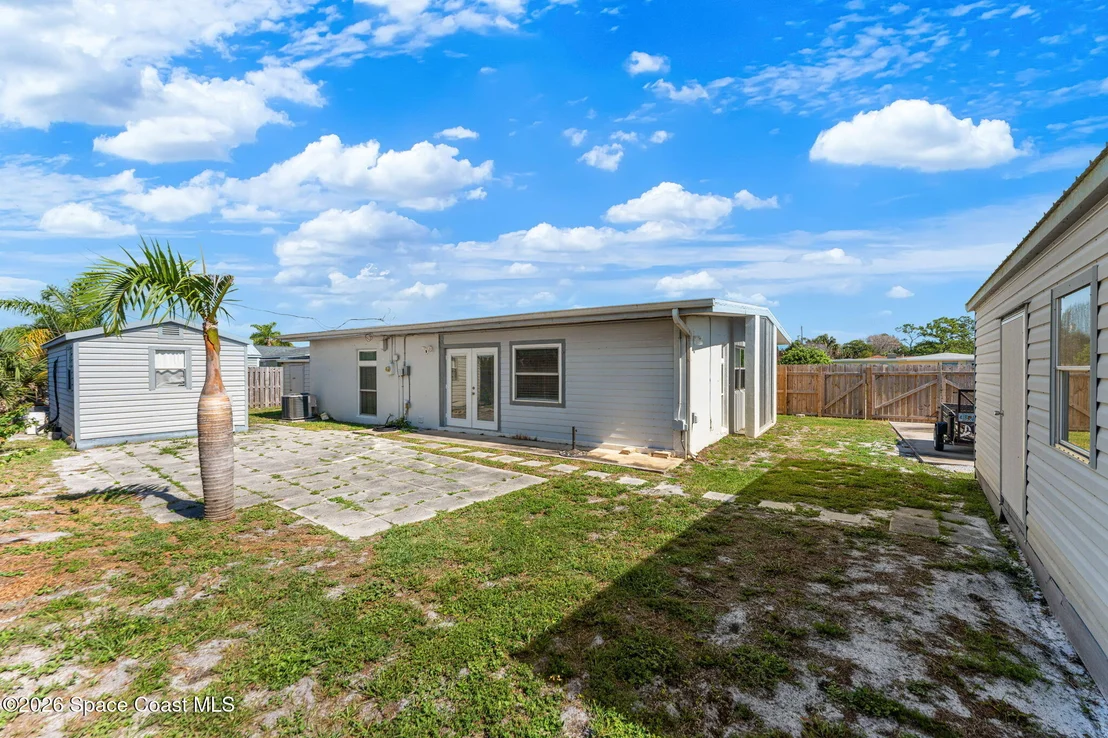 Photo of 1055 Daytona Drive NE