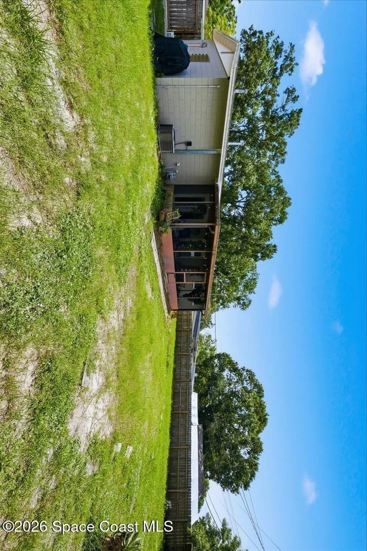 Photo of 2511 Stanford Drive N