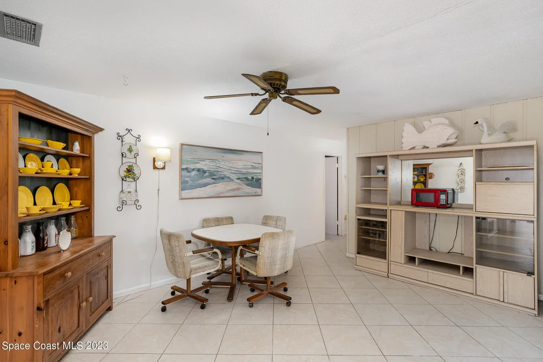 Photo of 458 Brightwaters Drive