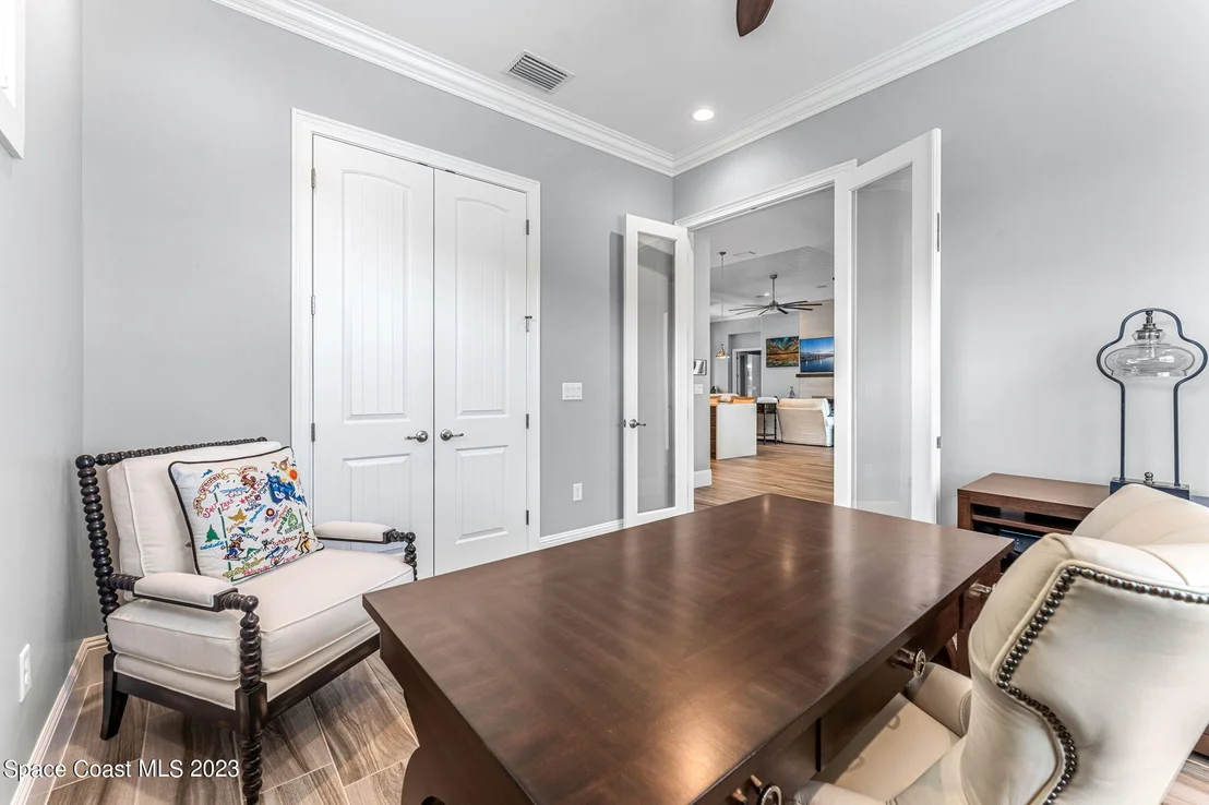 Photo of 6231 Windward Lane