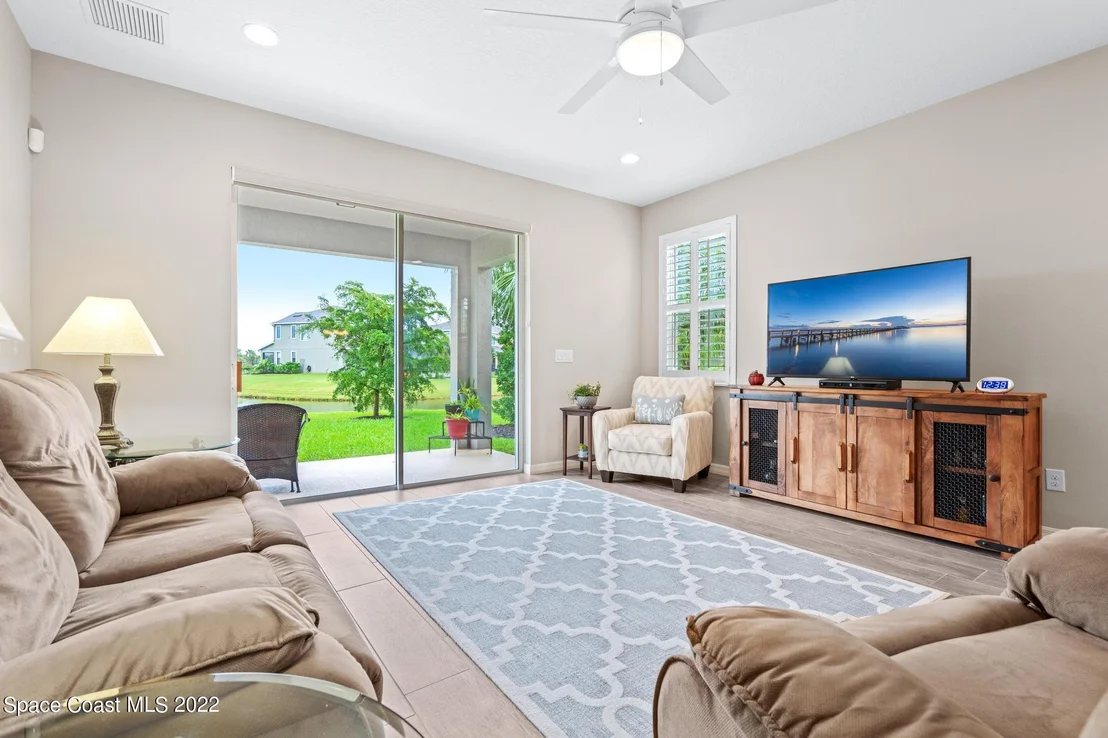 Photo of 2932 Casterton Drive