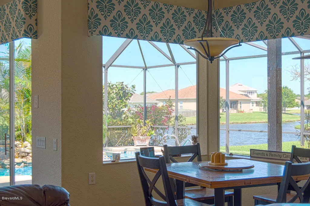 Photo of 2374 Botanica Circle