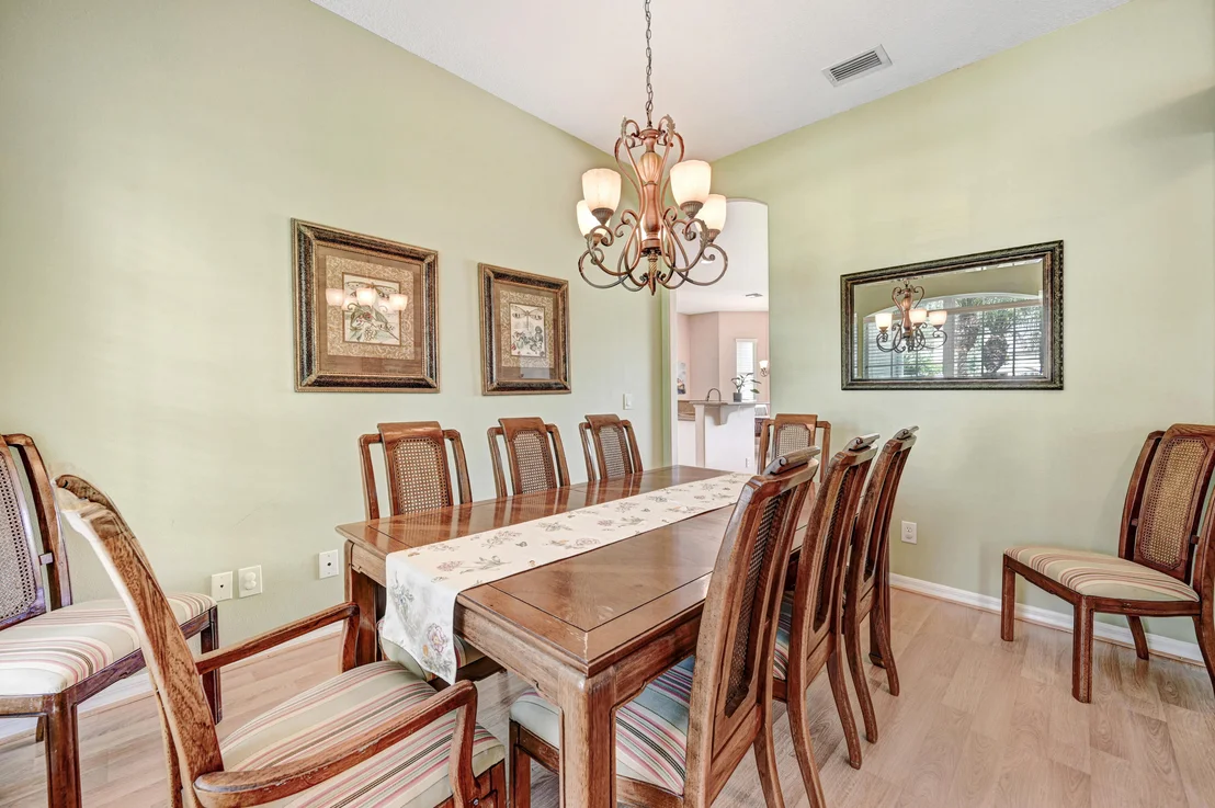 Photo of 274 Pebble Hill Way