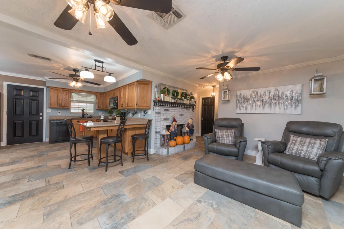 Photo of 2455 Lake Drive