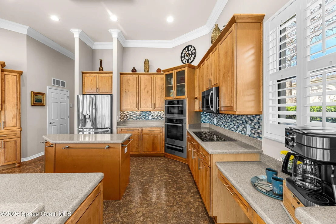 Photo of 1675 Bay Shore Drive