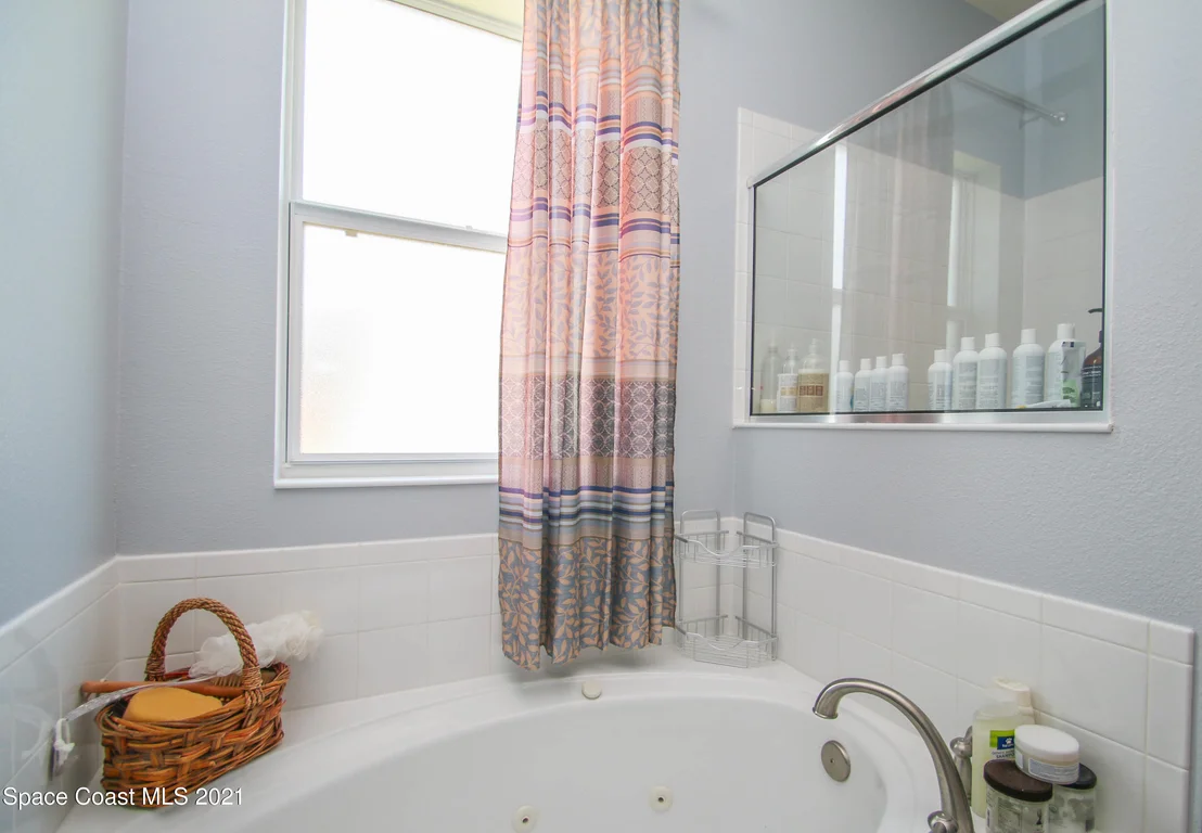 Photo of 3244 Hawthorne Avenue