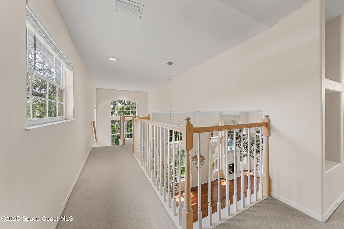Photo of 853 Suntree Woods Drive