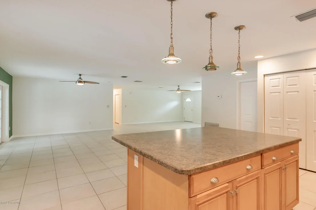 Photo of 156 Nebraska Circle