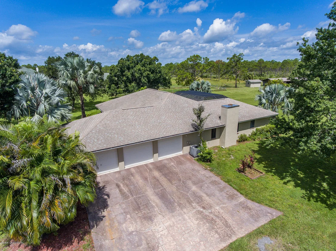 Photo of 2040 Benjamin Road
