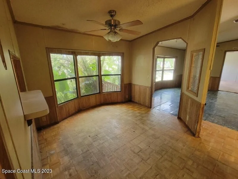 Photo of 637 Camp Road