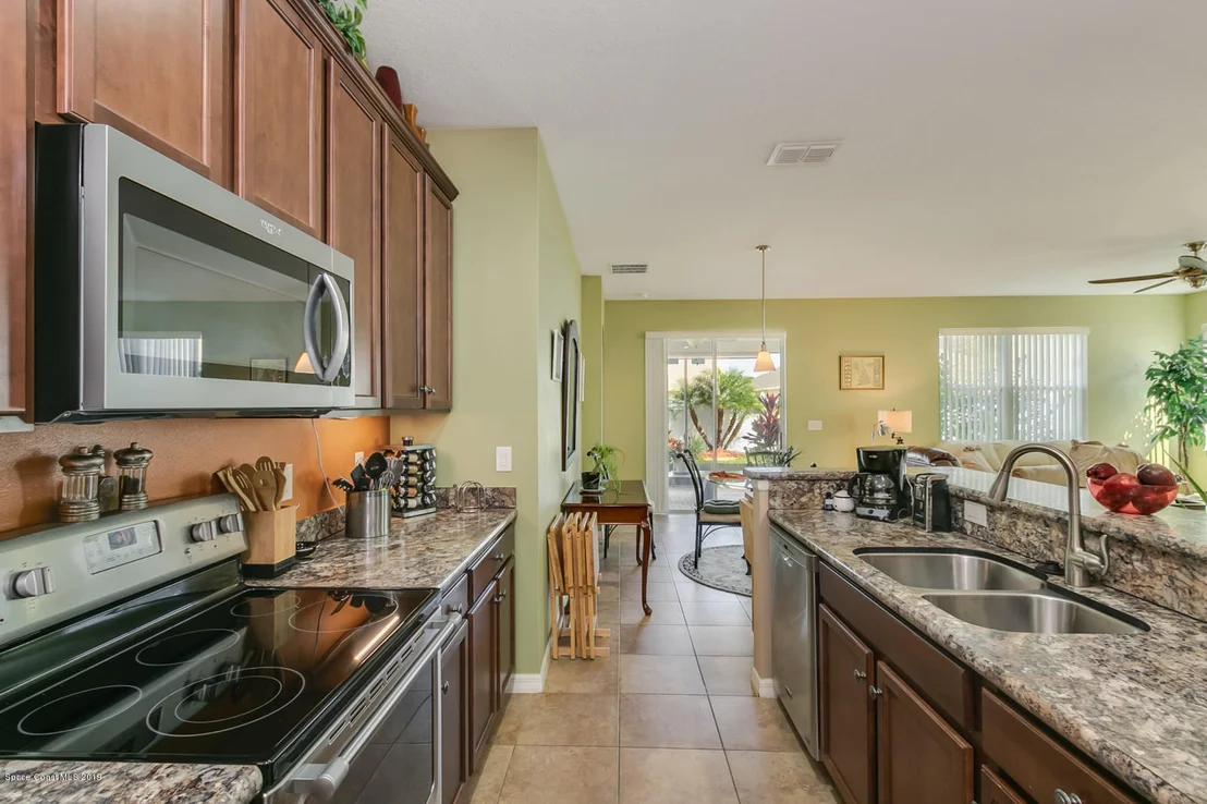 Photo of 1765 Litchfield Drive