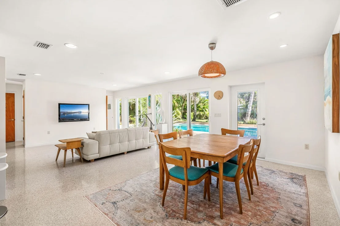 Photo of 401 2nd Avenue