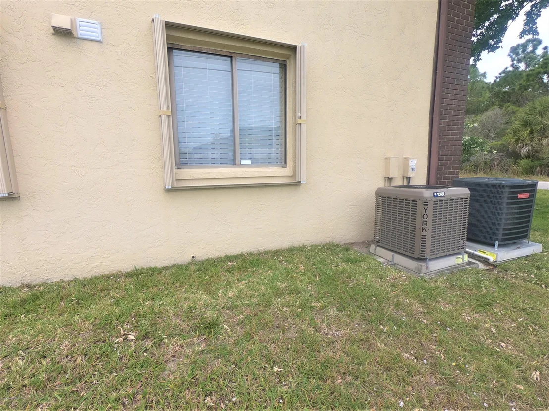 Photo of Unit 101 at 3213 N Murrell Road