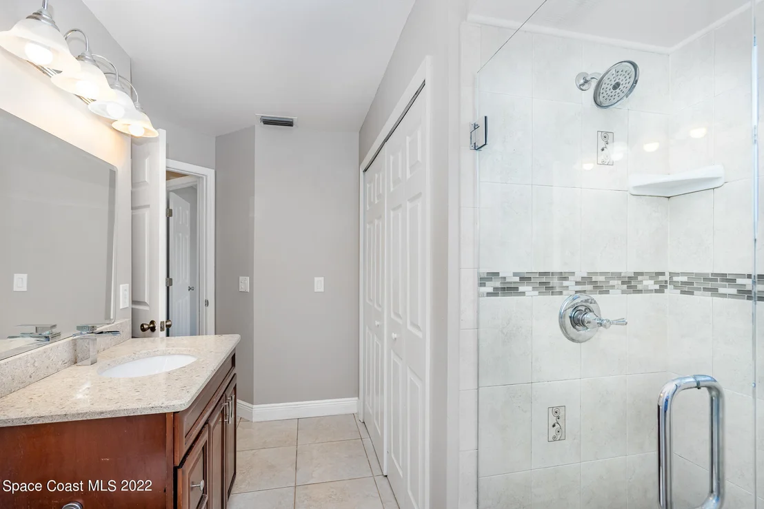 Photo of 5930 Deer Lane