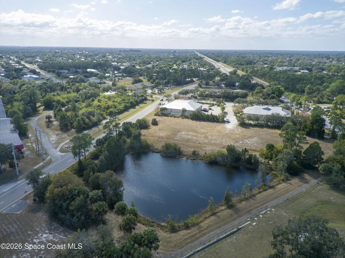 Photo of 200 & 203 Sebastian Boulevard