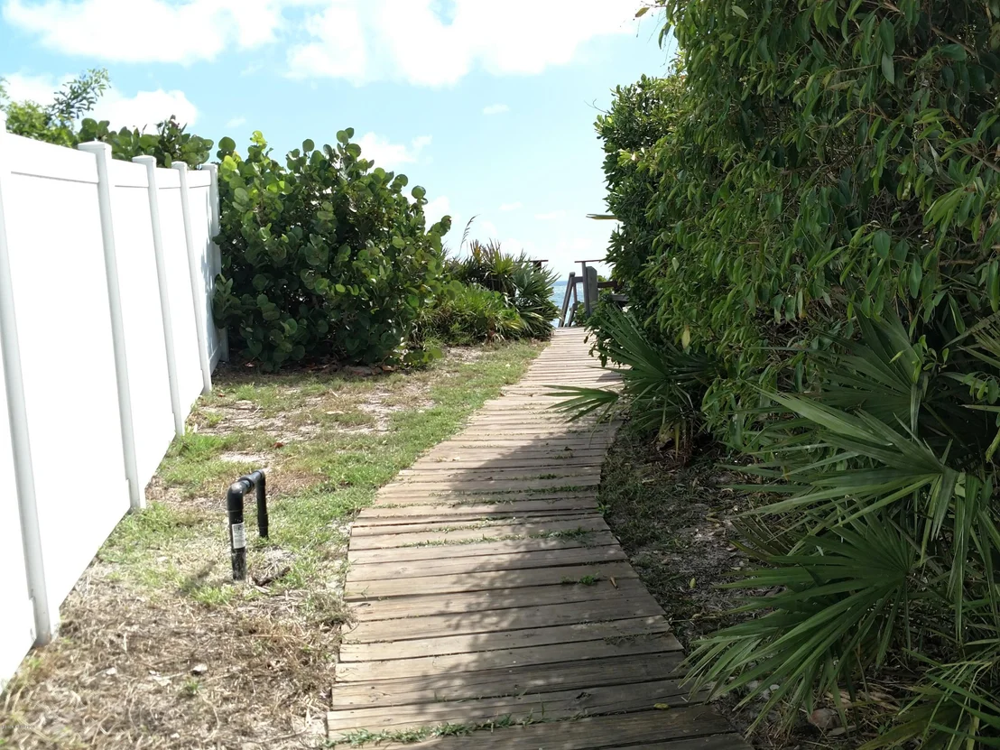 Photo of 142 Hidden Cove Drive