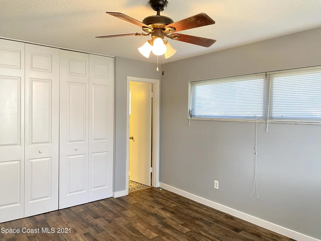 Photo of 1718 Golfview Drive