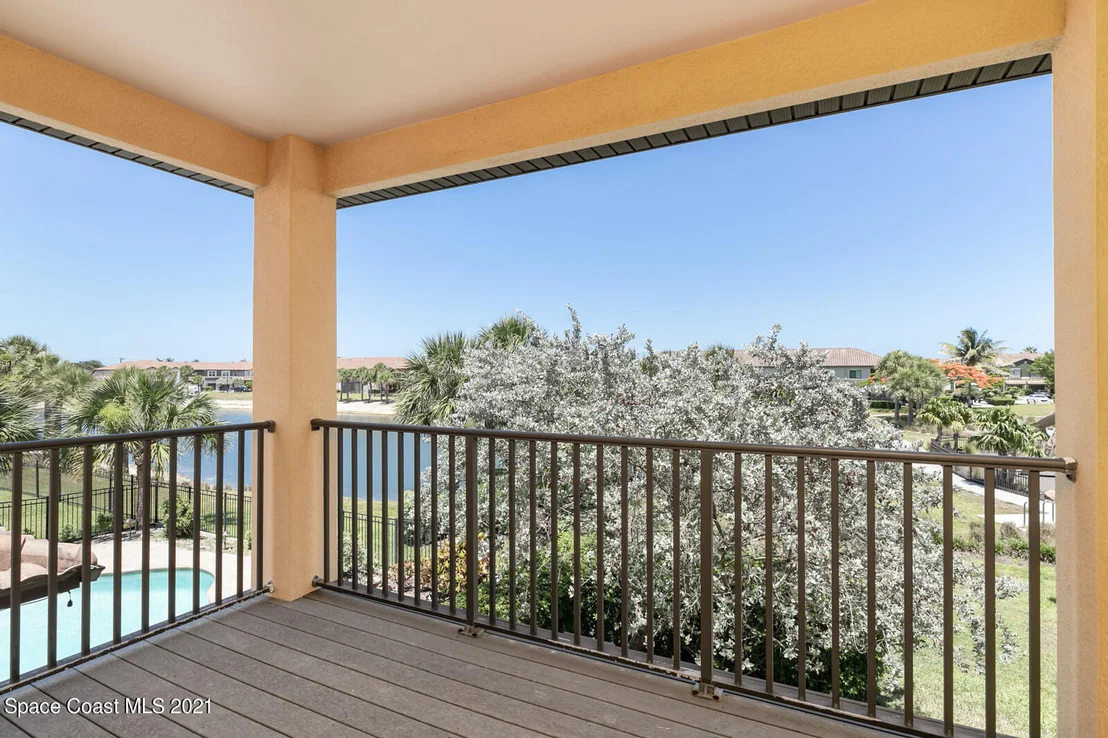 Photo of 709 Monterey Drive