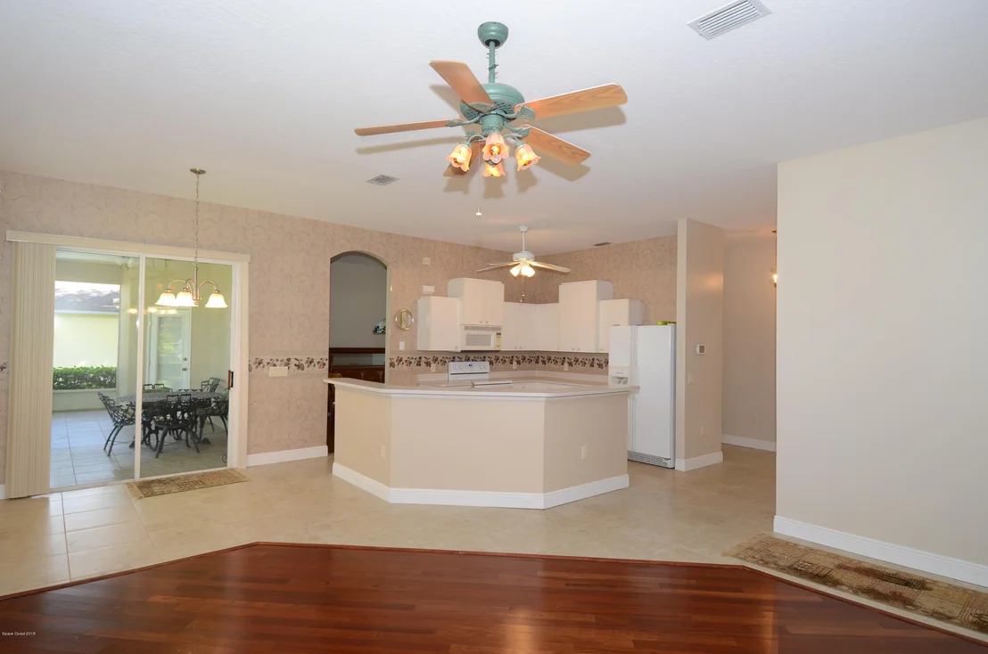Photo of 802 Potomac Drive