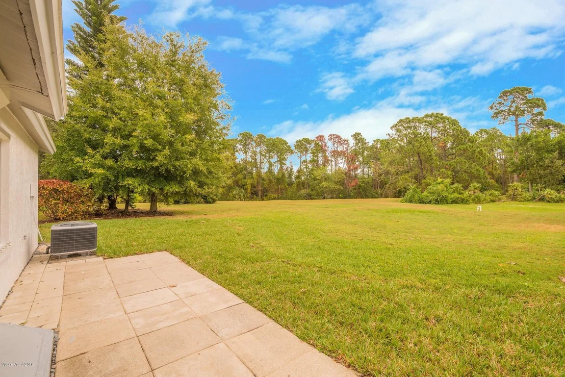Photo of 386 Myrtlewood Road