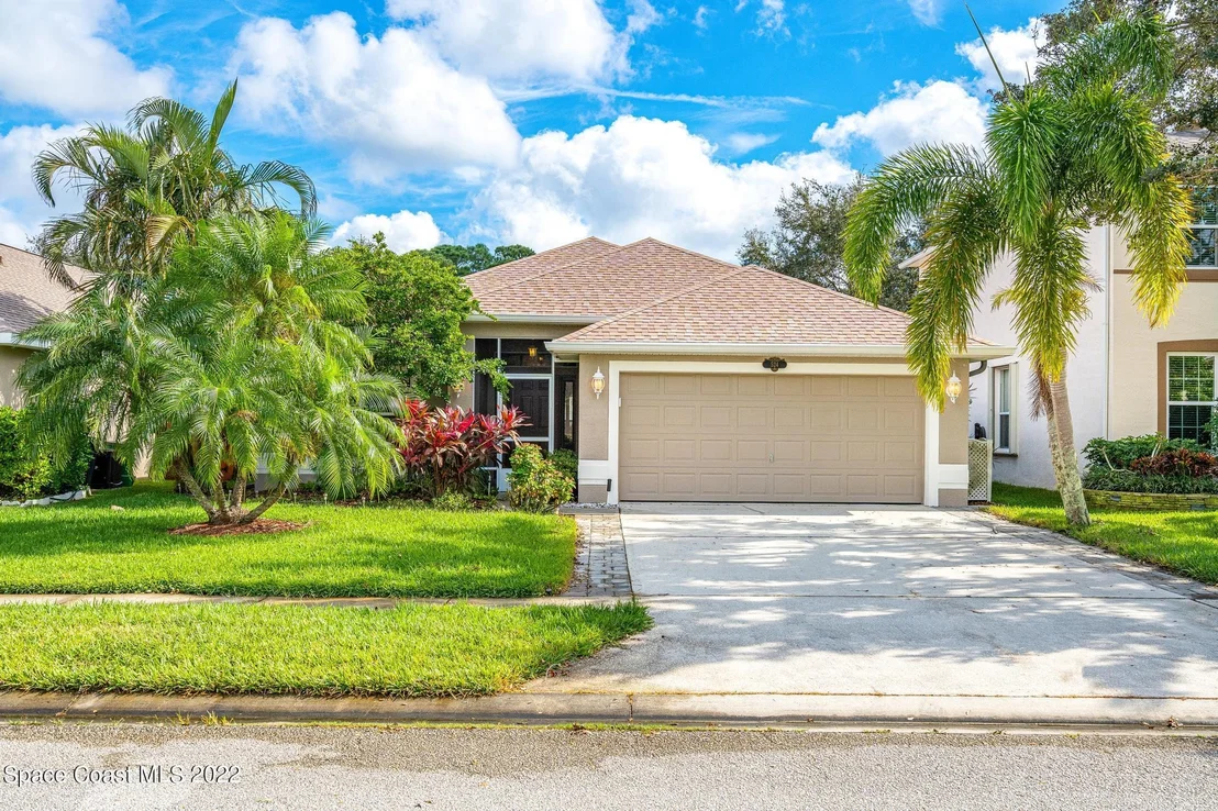 Photo of 524 Sedgewood Circle