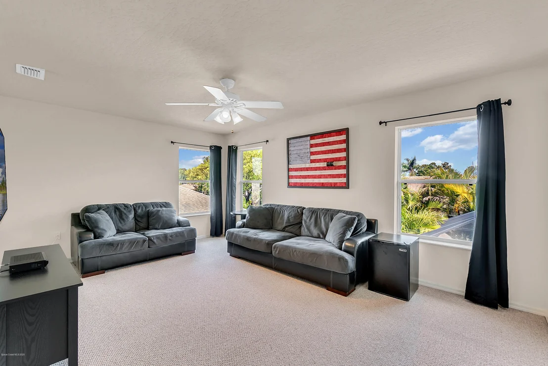 Photo of 562 Carmel Drive