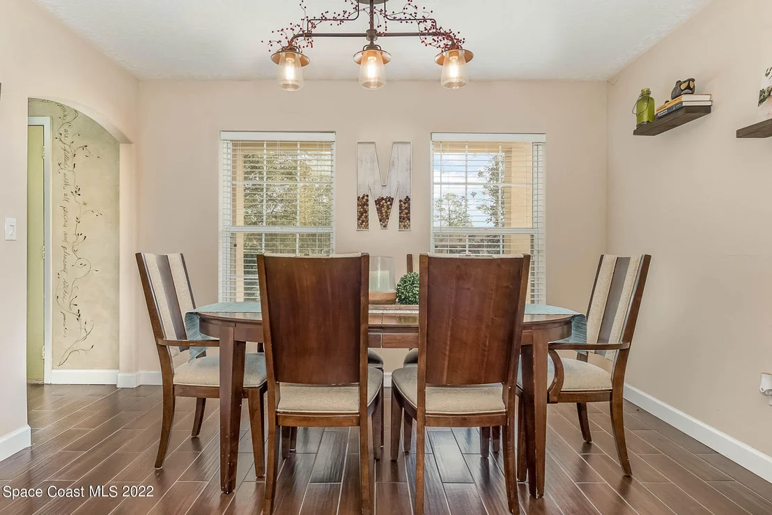 Photo of 5085 Timber Lane Drive