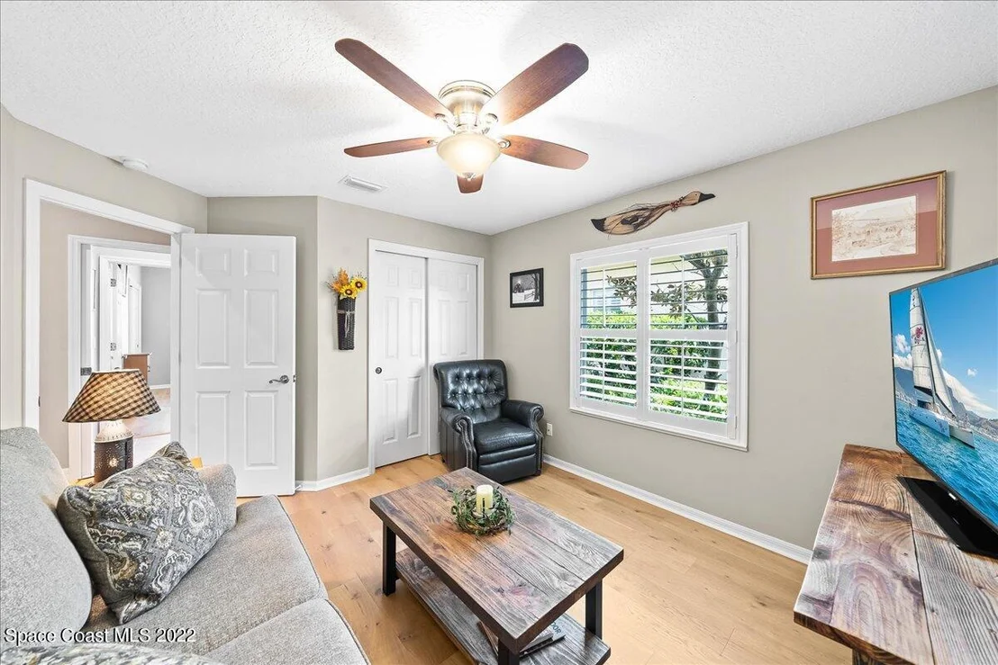 Photo of 5247 Solway Drive