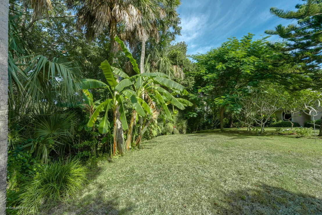 Photo of 113 Seagrape Road