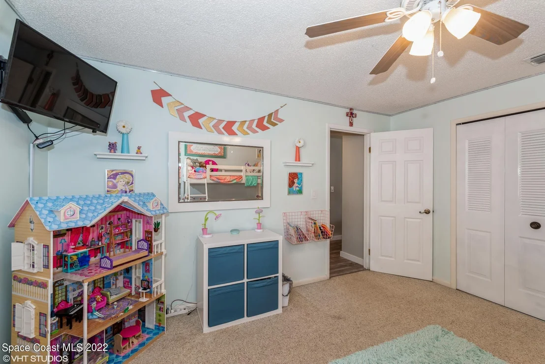 Photo of 374 Timberlake Drive