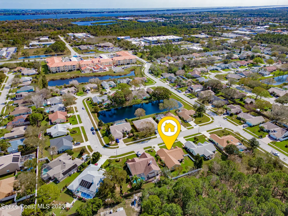 Photo of 969 Tamarind Circle