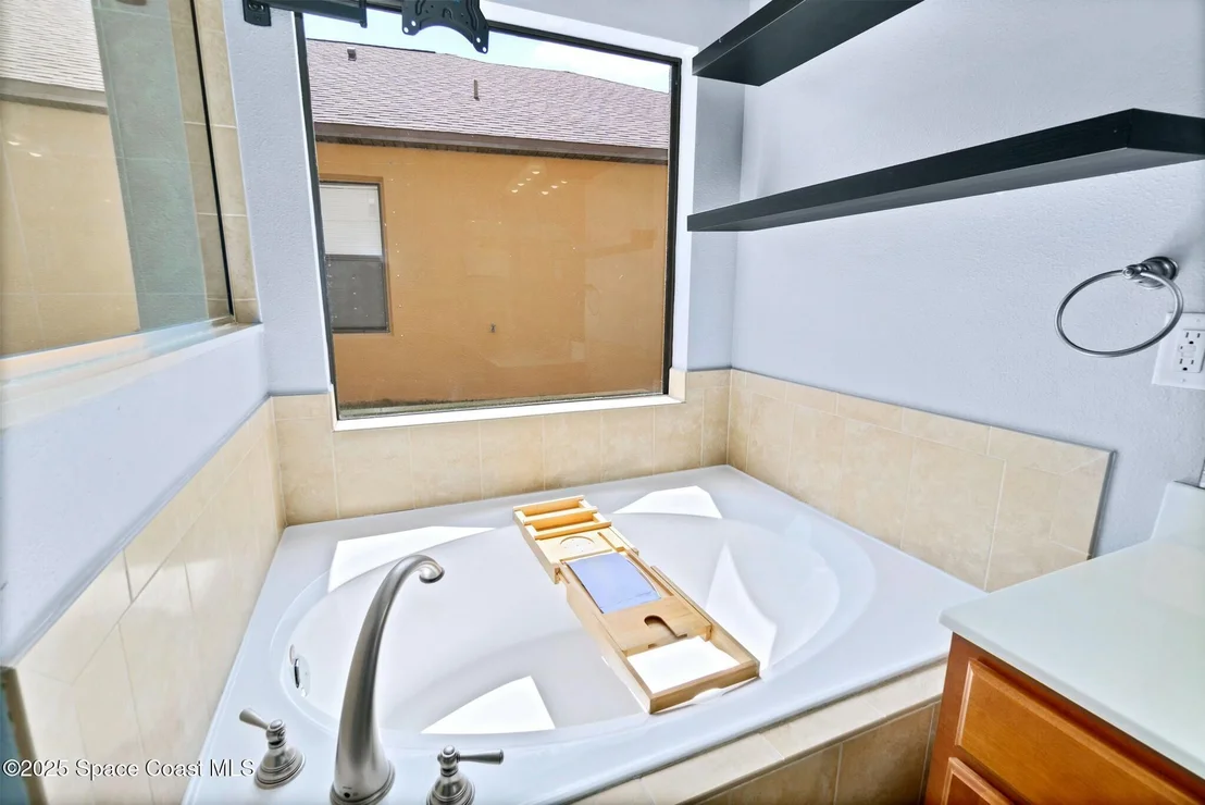 Photo of 404 Dryden Circle