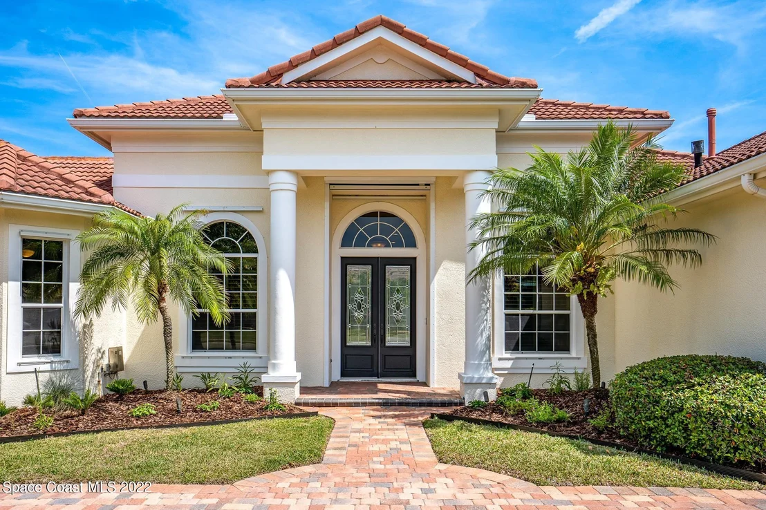 Photo of 356 Southampton Drive