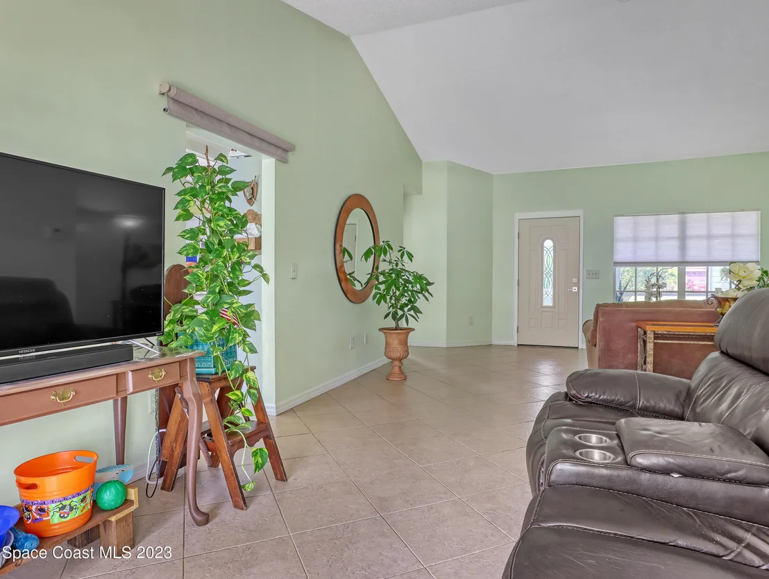Photo of 6385 Grissom Parkway