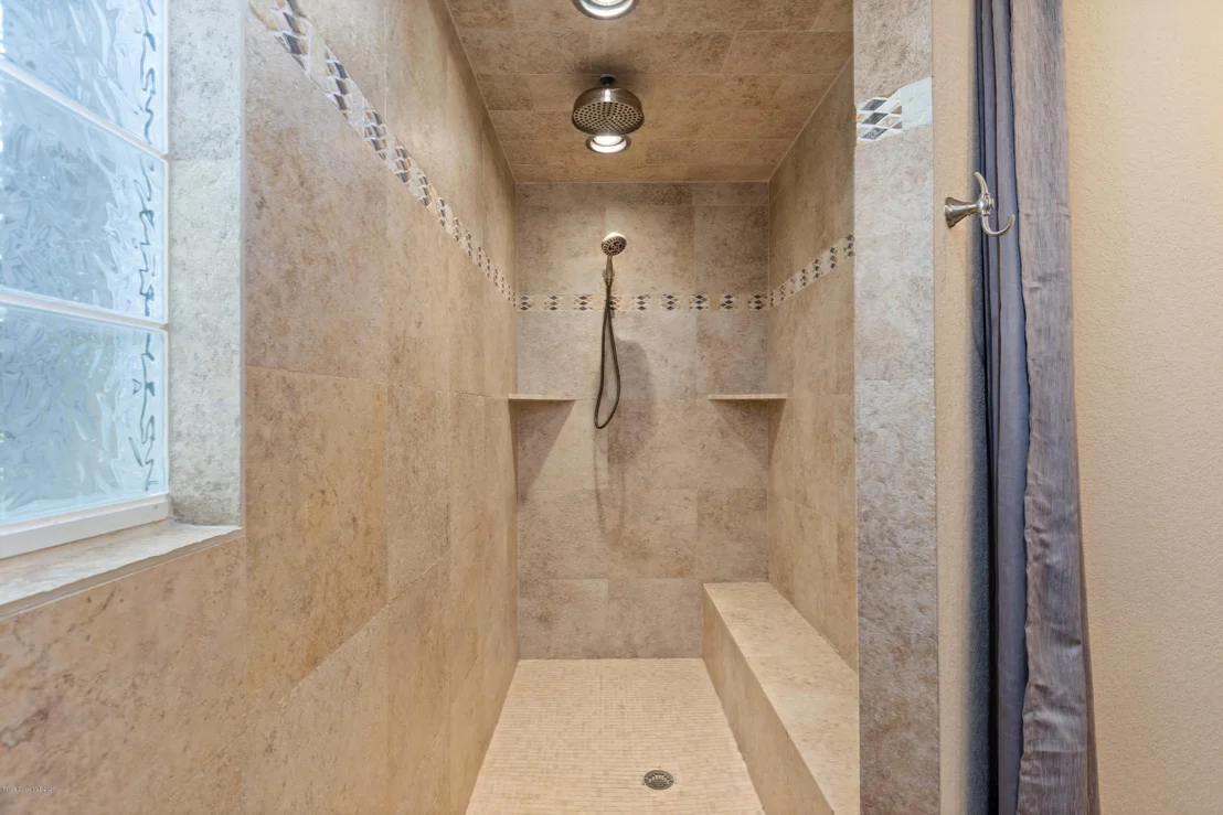 Photo of 839 Knecht Road NE