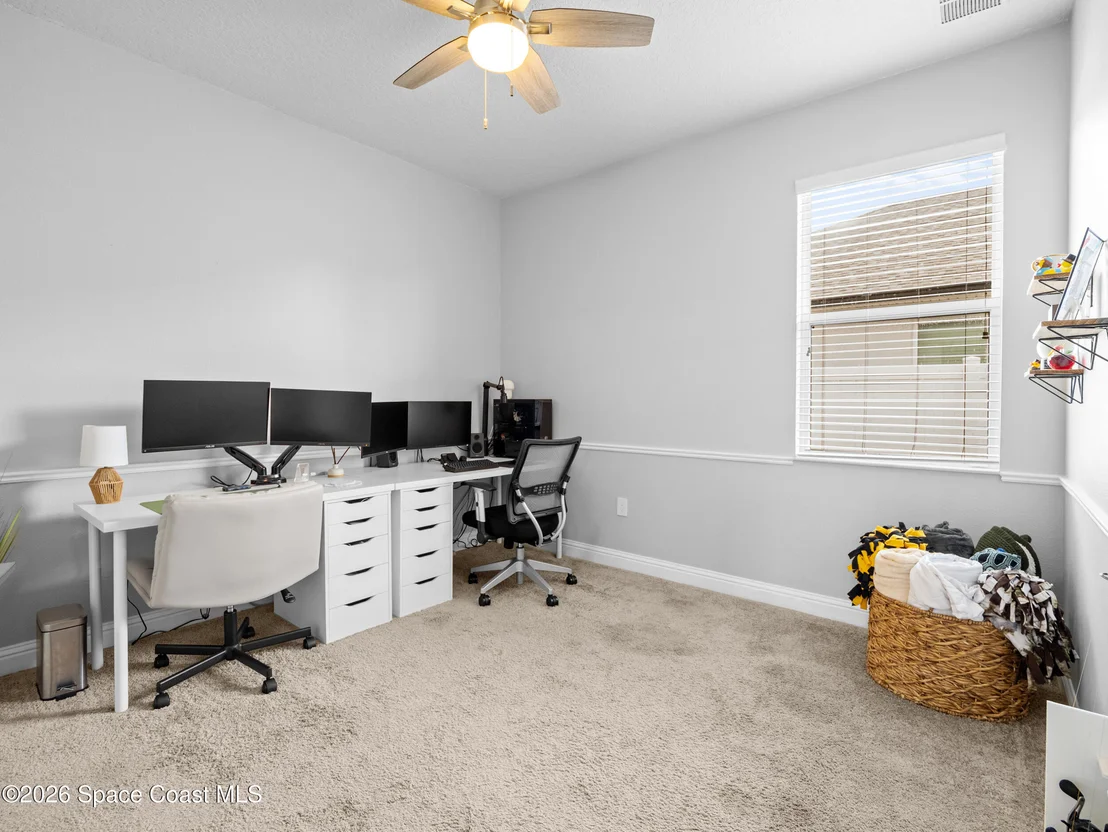 Photo of 1401 Bridgeport Circle