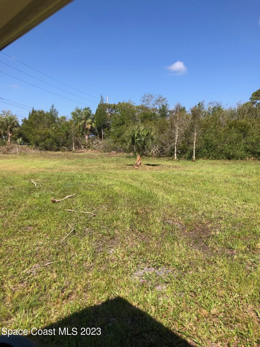 Photo of 580 Hall Road