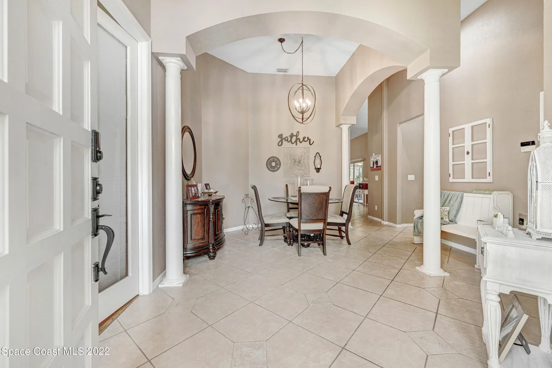 Photo of 1620 James Circle