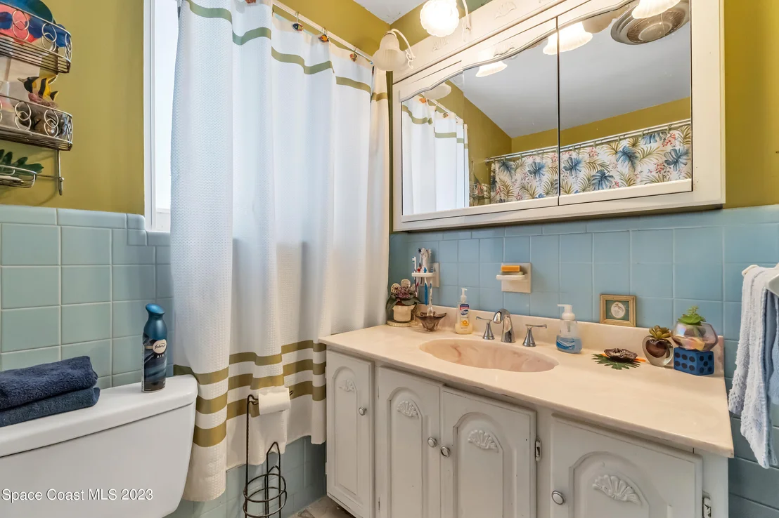 Photo of 1205 Princeton Road