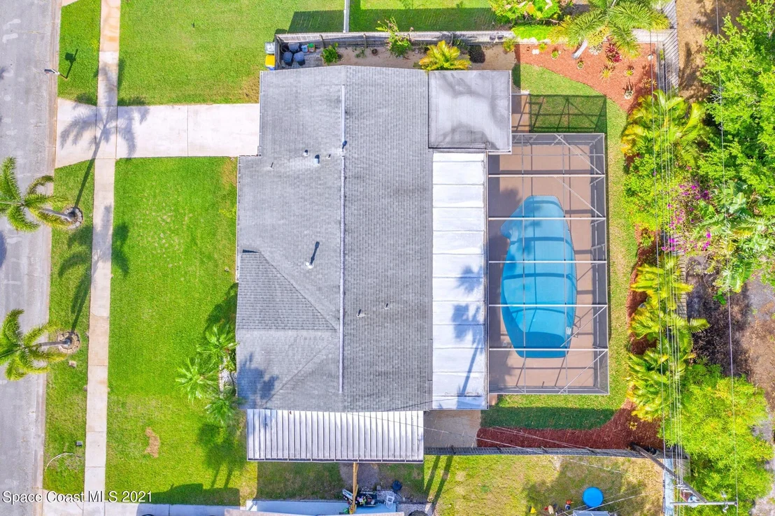 Photo of 1096 Madrid Road