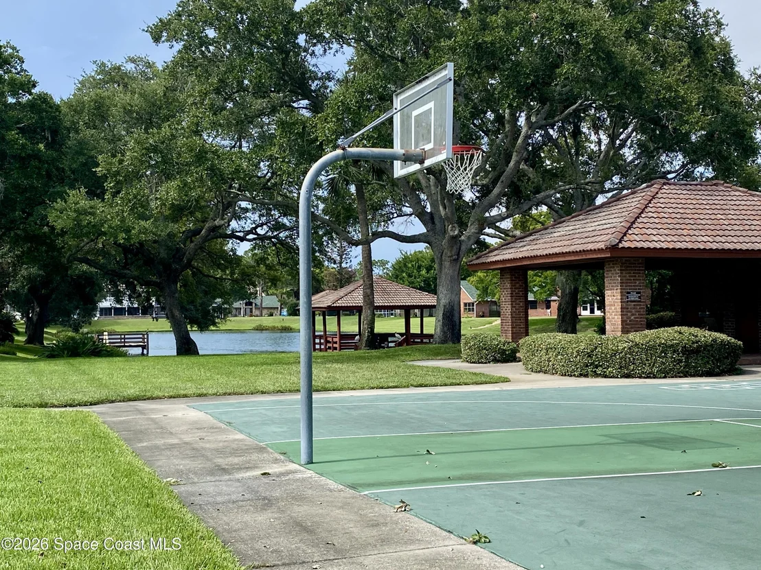Photo of 596 Lake Ashley Circle