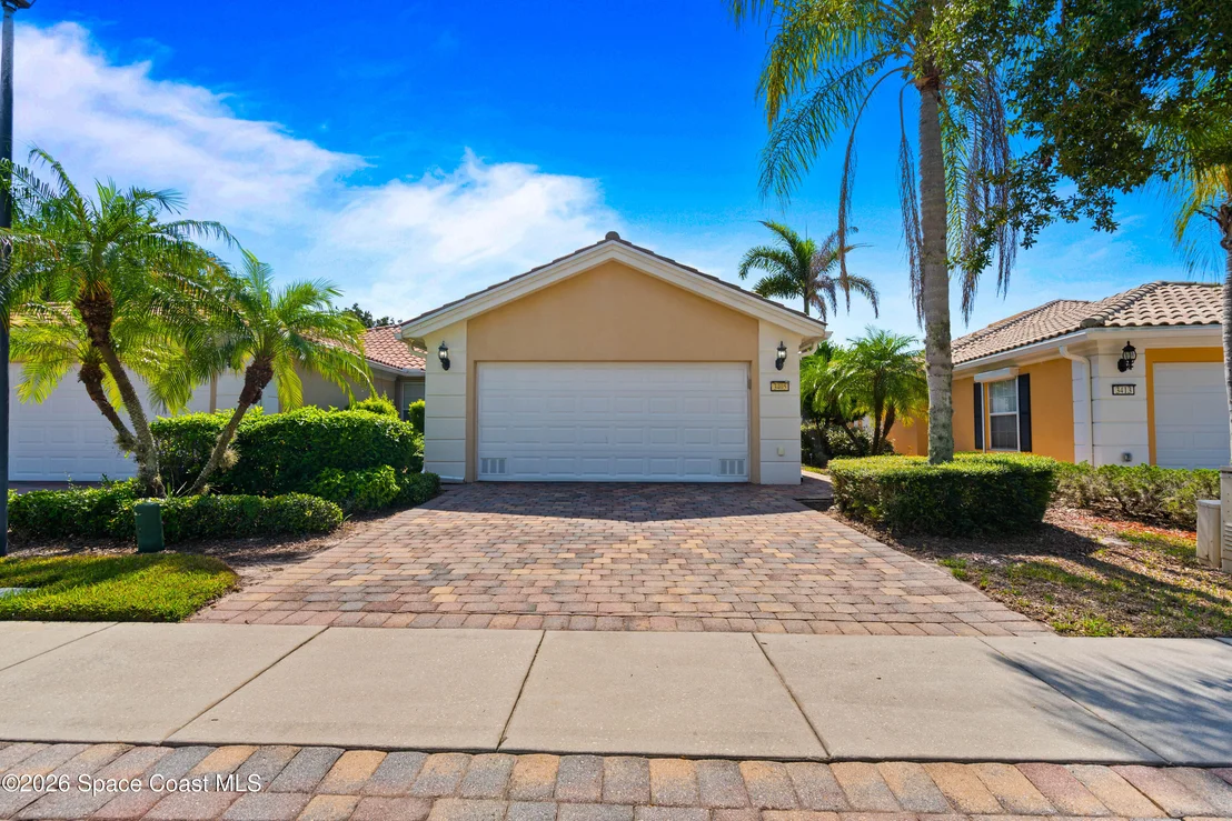Photo of 3405 Hyperion Way SE