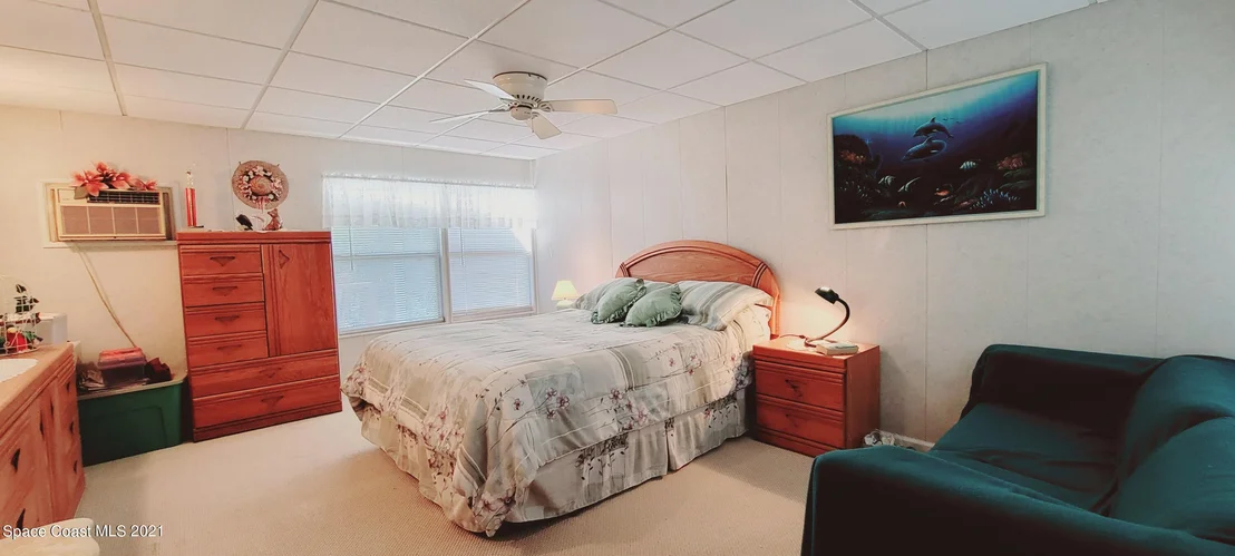 Photo of 6974 Ash Drive