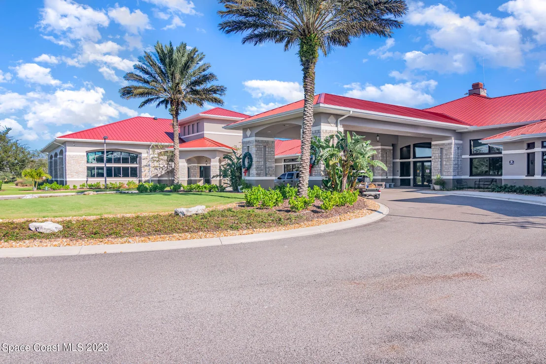 Photo of 7227 Broderick Drive