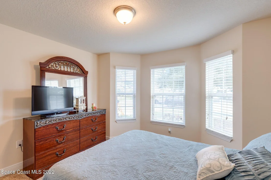Photo of 6055 Serene Place
