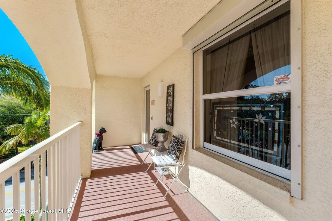 Photo of Unit 301 at 100 Riverside Drive