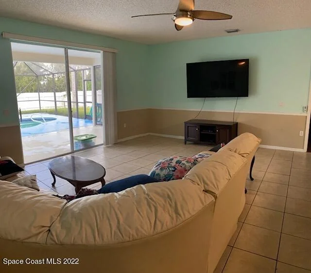 Photo of 1461 Whitman Drive