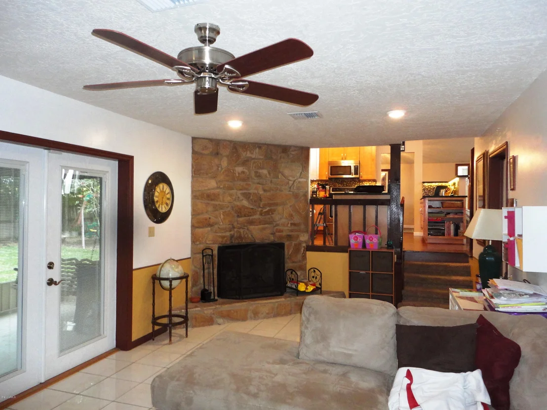 Photo of 415 Lee Avenue