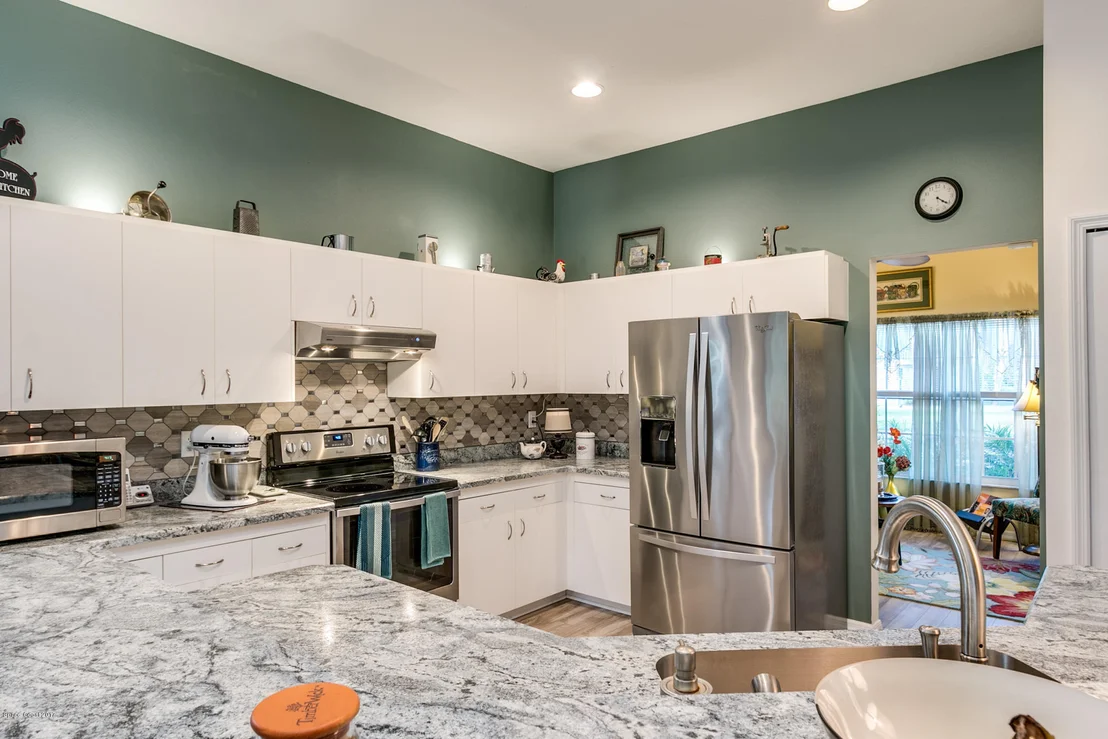Photo of 1198 Meadowbrook Road NE