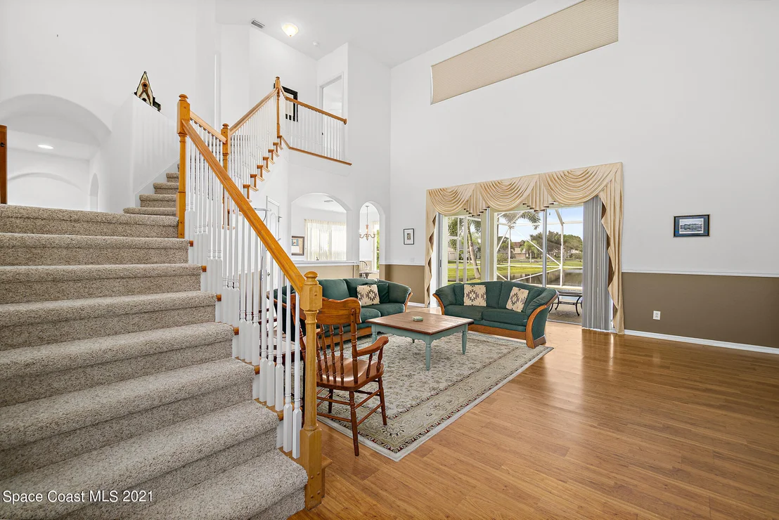 Photo of 5876 Arlington Circle